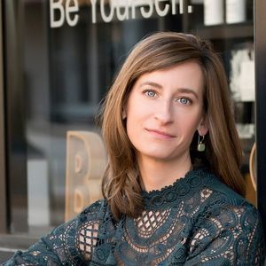 Meet your Posher, Jenn